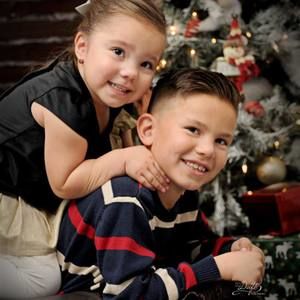 Meet your Posher, Ely